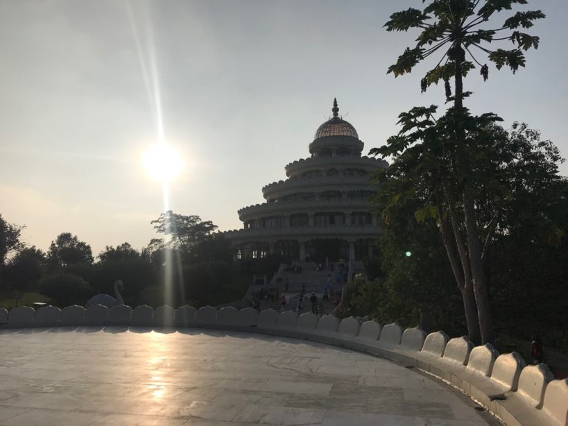 Vishalakshi-Mantap-in-afternoon